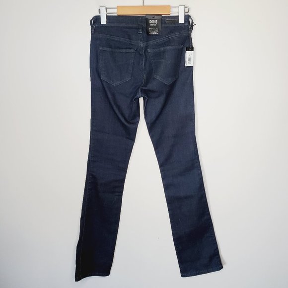 NWT DIESEL Doris Bootcut Dark Wash Jeans (small slim fit) - Picture 5 of 14